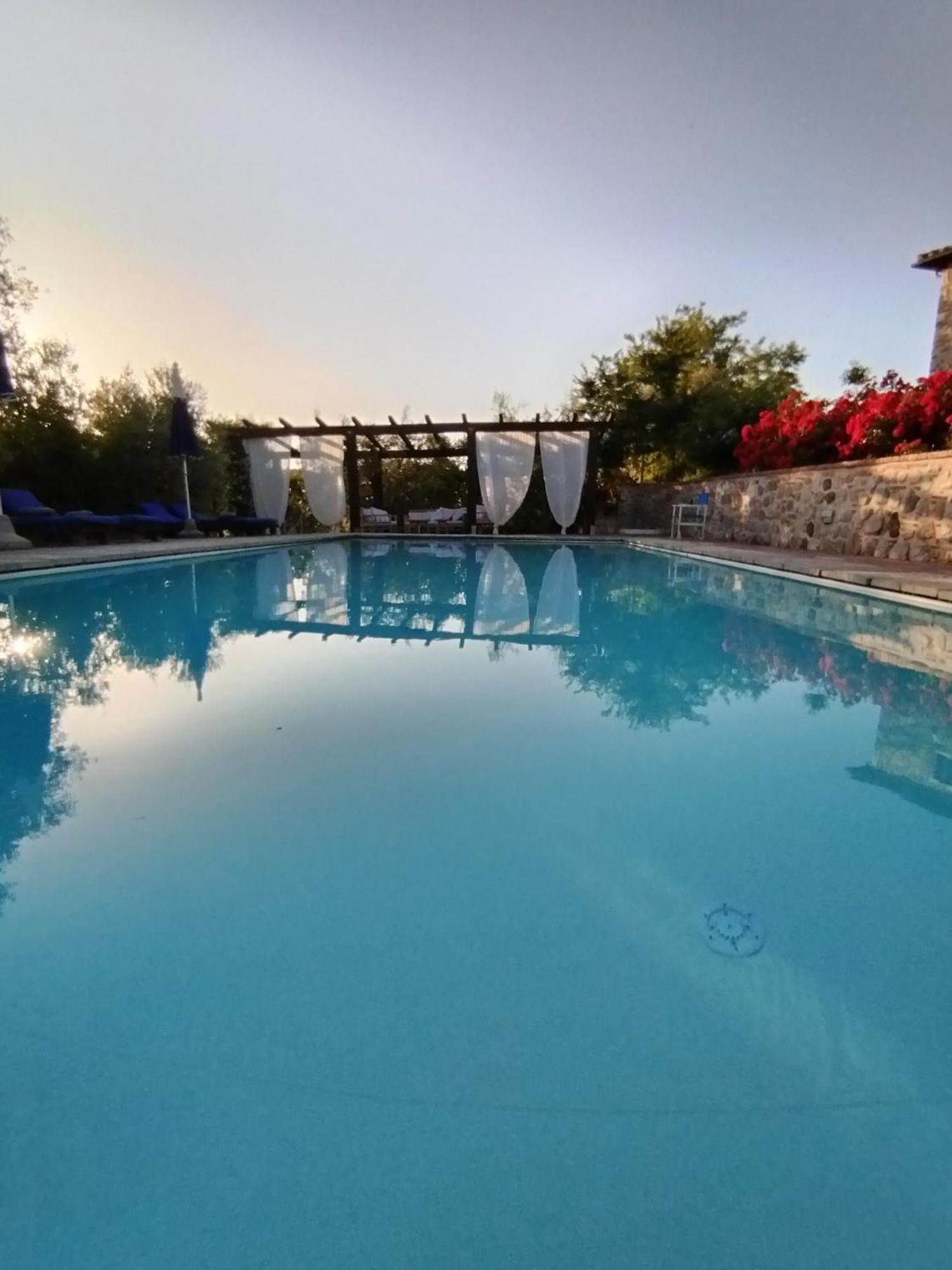 Agriturismo Podere Campaini โวลแตร์รา ภายนอก รูปภาพ