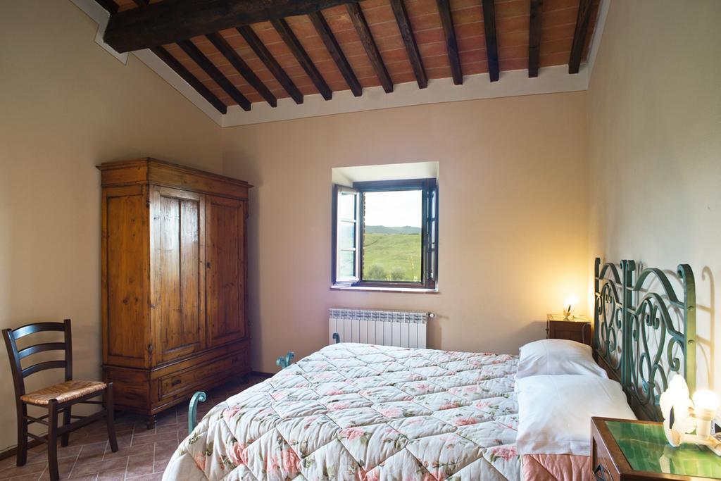 Agriturismo Podere Campaini โวลแตร์รา ภายนอก รูปภาพ