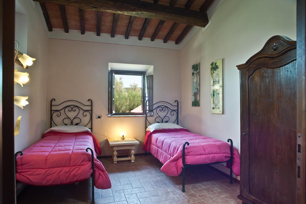 Agriturismo Podere Campaini โวลแตร์รา ภายนอก รูปภาพ