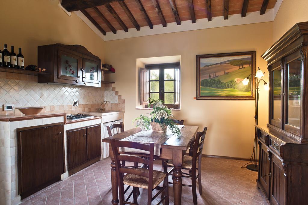 Agriturismo Podere Campaini โวลแตร์รา ภายนอก รูปภาพ
